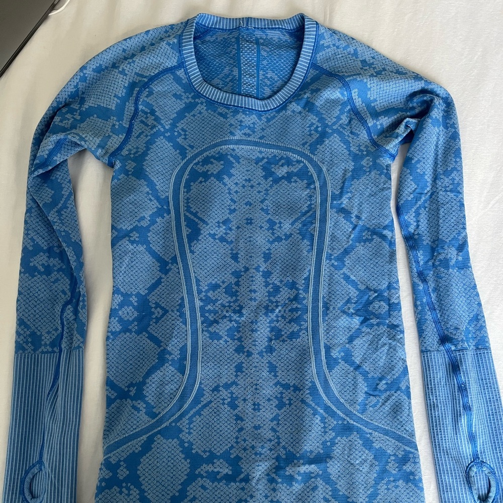 Lululemon long sleeve swifly tech shirt
